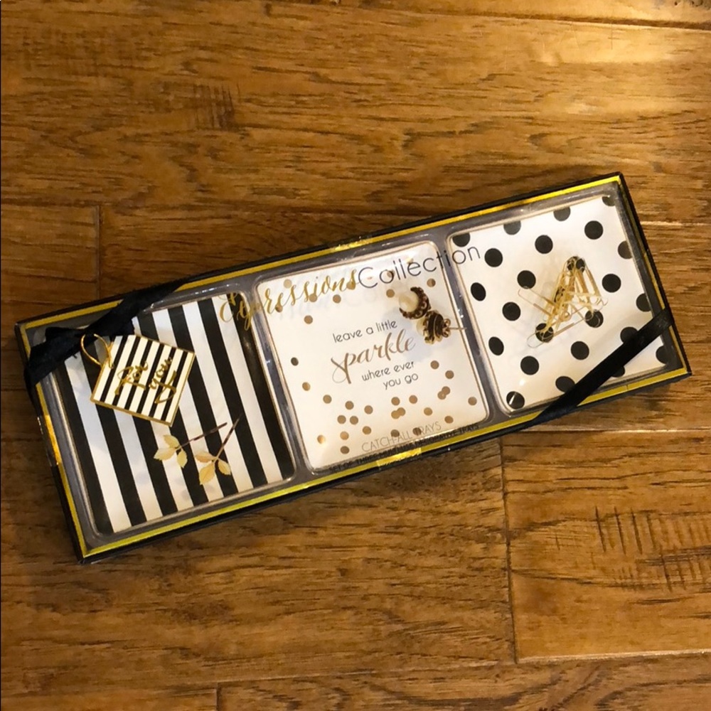 NWT Jewelry Catch-All Trays
